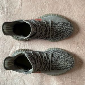 Yeezy Sneakers